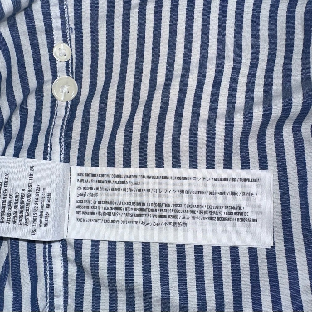 Abercrombie & Fitch Navy and White Striped Casual Shirt - Picture 5 of 5